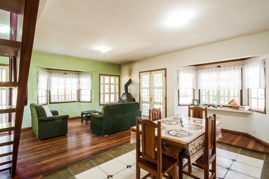 Willa Casa Do Esquilo Campos Do Jordao Area Externa De 2000 M2 Zewnętrze zdjęcie